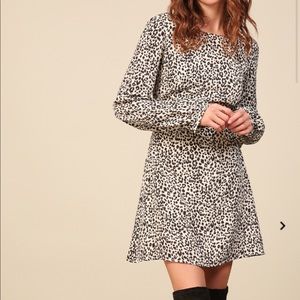 Long sleeve leopard mini dress